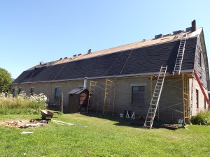 Barn roof project at Rick's